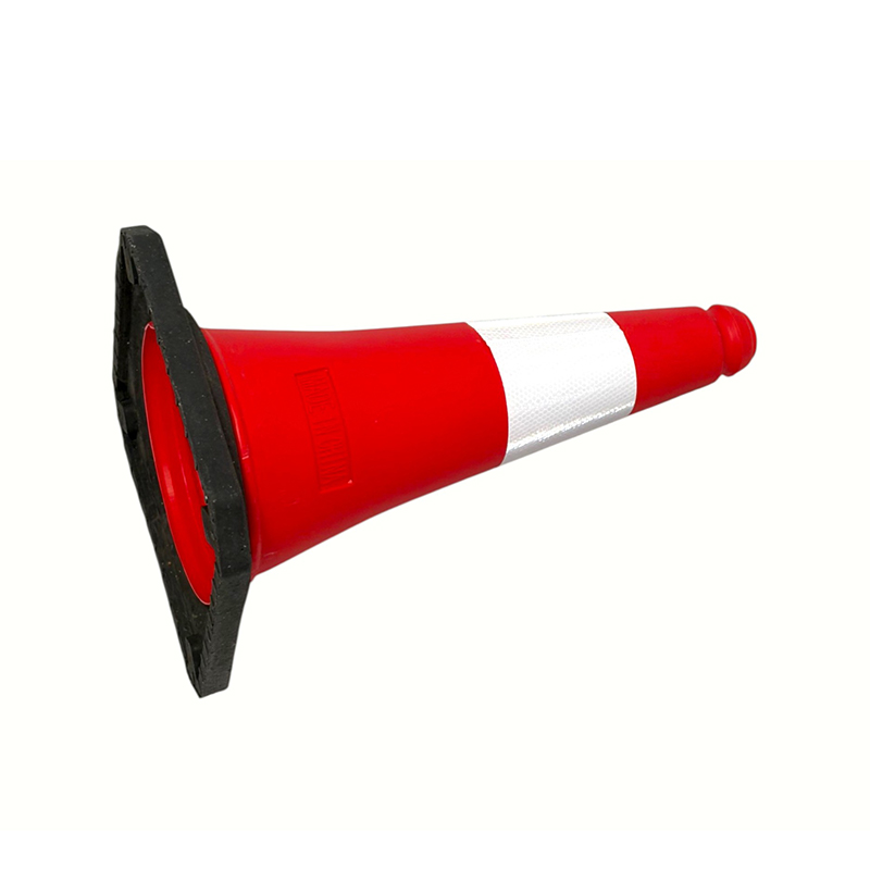 Odblaskowy stożek bezpieczeństwa ruchu drogowego o średnicy 50/75/100 cm z PE do zarządzania drogami Odblaskowy stożek bezpieczeństwa ruchu drogowego o średnicy 50/75/100 cm z PE do zarządzania drogami
