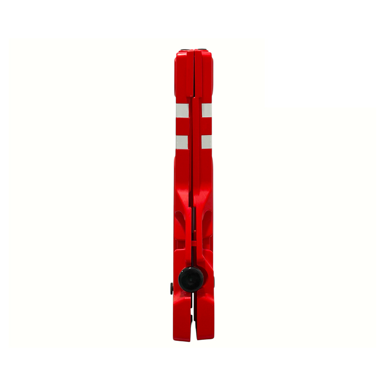 Zintegrowana, pozbawiona kółek, wytrzymała, wypełniona wodą, ergonomiczna, rozkładana poręcz Zintegrowana, pozbawiona kółek, wytrzymała, wypełniona wodą, ergonomiczna, rozkładana poręcz