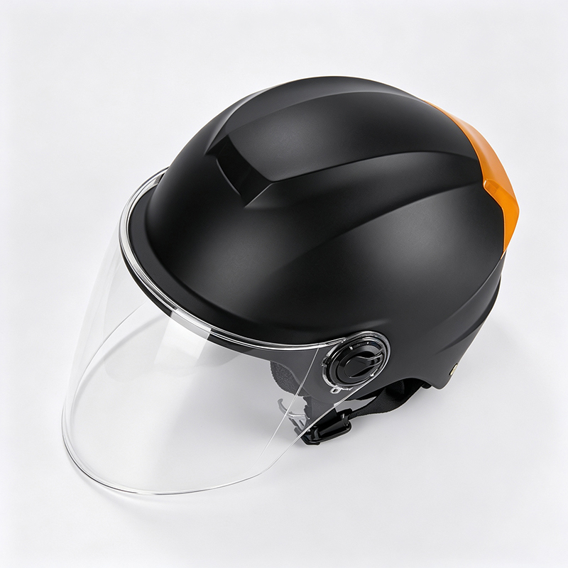 Uniwersalny kask jeździecki ze zintegrowaną ochroną oczu